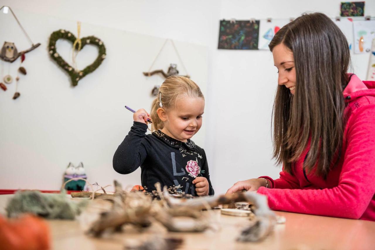 Familienhotel Viktoria San Nicolò d'San Nicolò d'Ultimo Eksteriør billede
